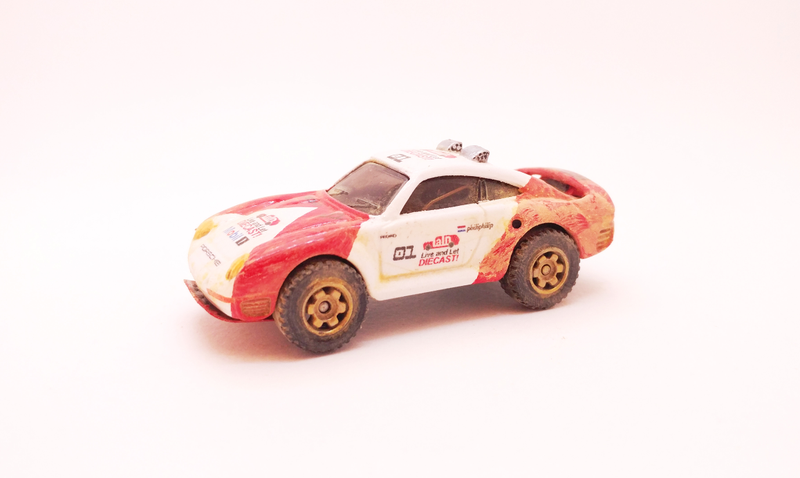 Illustration for article titled Porsche 959 - Superfly Custom Hot Wheels Competition Build